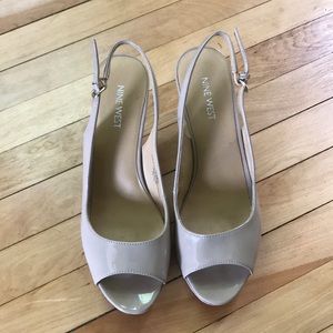 Nine West pumps nude peep toe